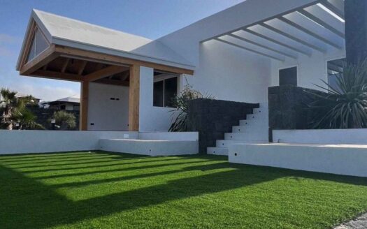 NEW Build Luxury Villa