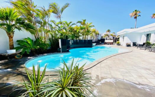 Fabulous villa for sale in Puerto del Carmen