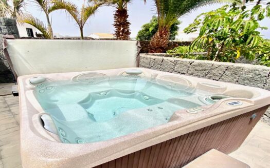 Fabulous villa for sale in Puerto del Carmen