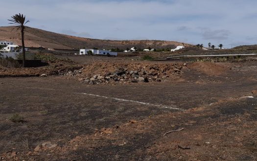 3 Build plots in Conil for sale