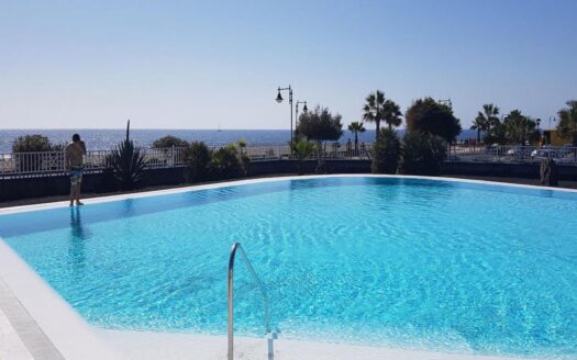 Fabulous Beach Front Luxury Apartment