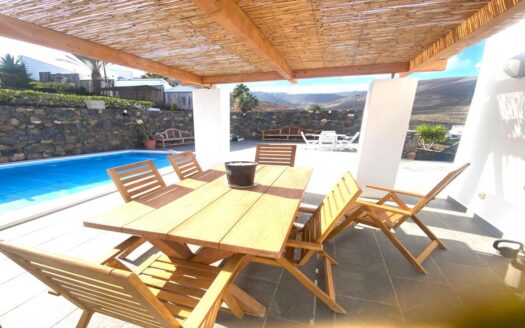 New build – Detached 3 Bed Villa, fantastic Sea & Mountain Views