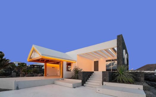 NEW Build Luxury Villa