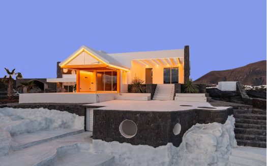 NEW Build Luxury Villa